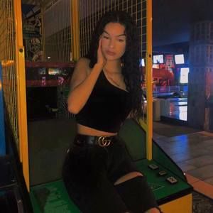 Meet your Posher, Rita